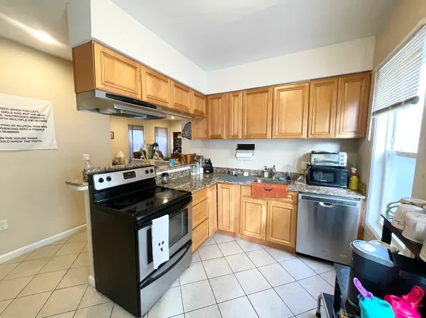 25 Sudan St, Dorchester, MA