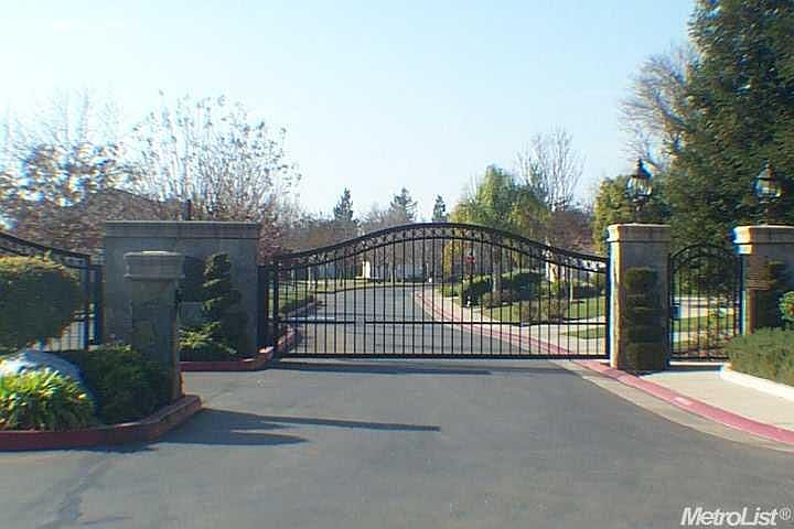 1st image of 8460 Country Acres Ln