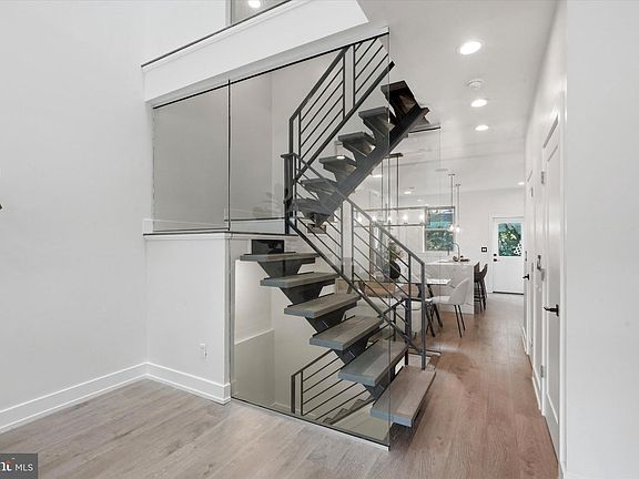 5th image of 1311 N 29th St