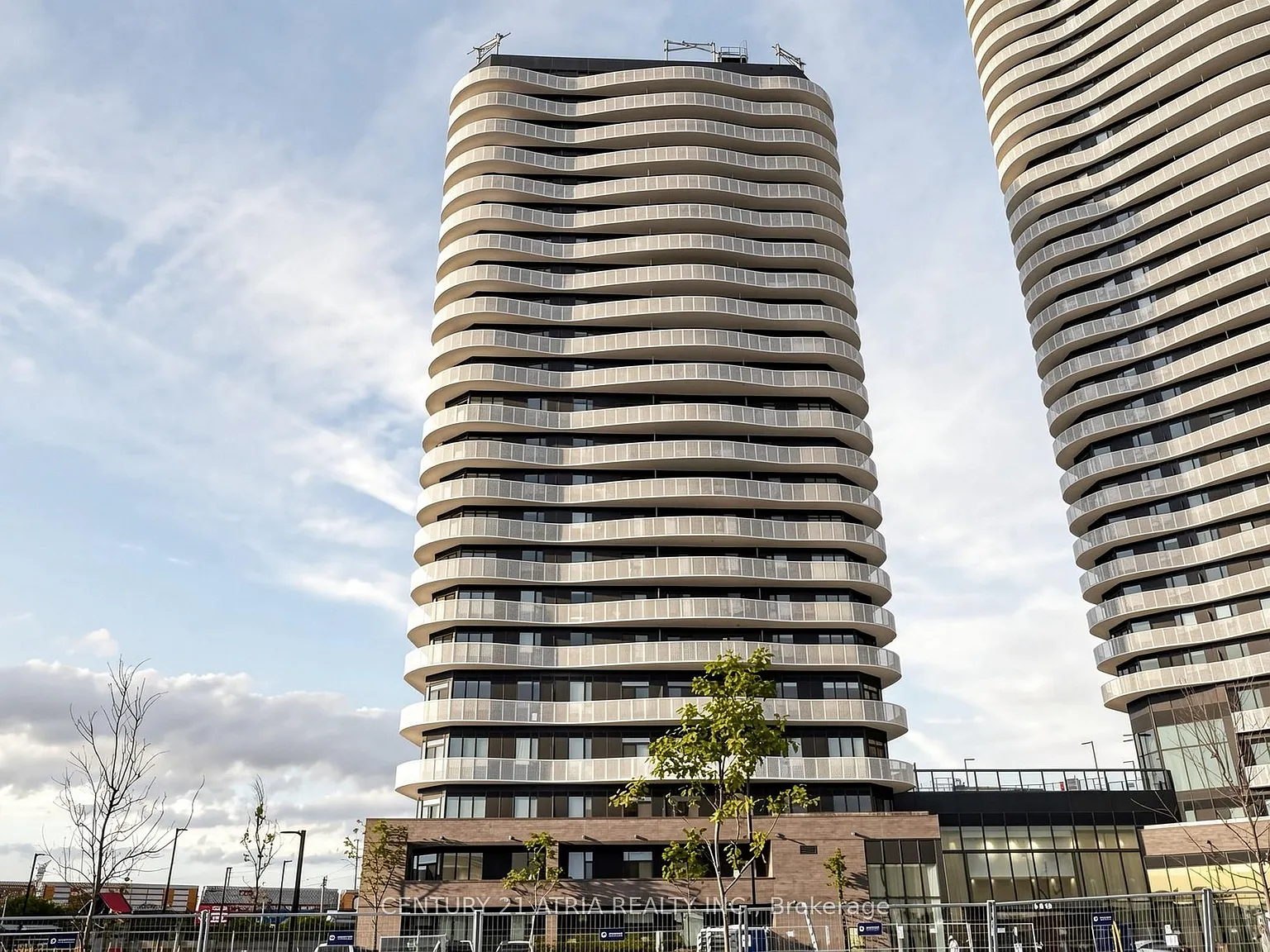 2 bed, $2,700 — Photo 2