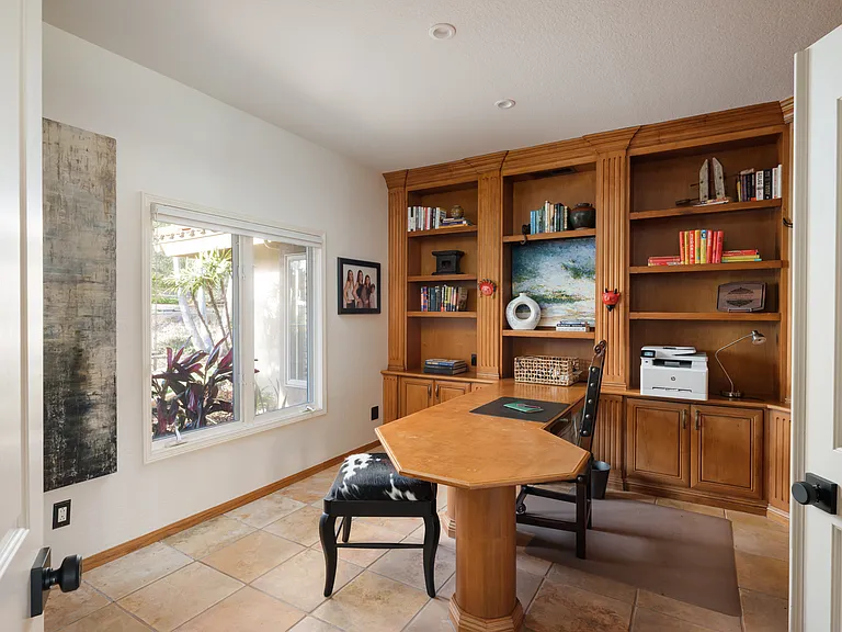 Country Rose Cir — Photo 21
