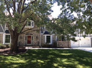 2237 W 124th St, Leawood, KS 66209
