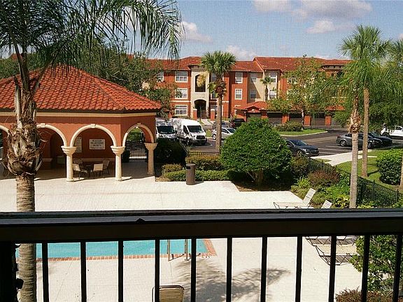 5th image of 5518 Metrowest Blvd Unit 207