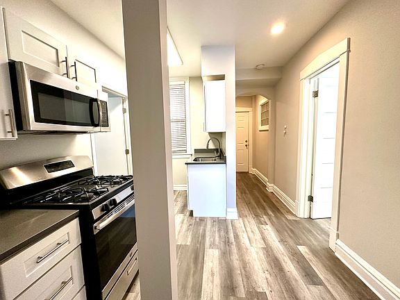 2nd image of 2801 W Logan Blvd APT 1R