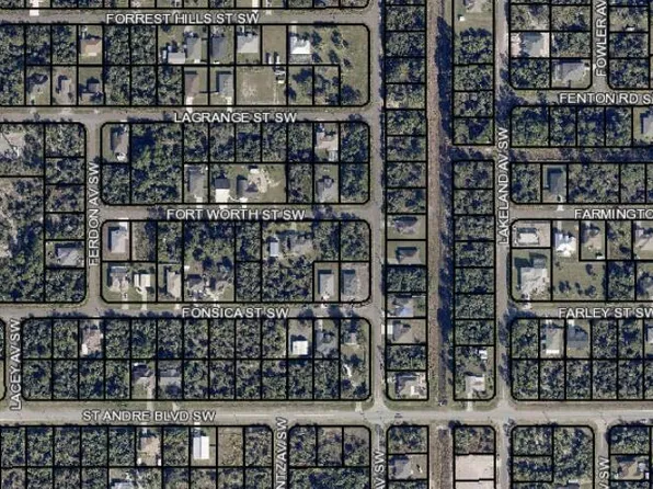 543 Fonsica St SW, Palm Bay, FL 32908