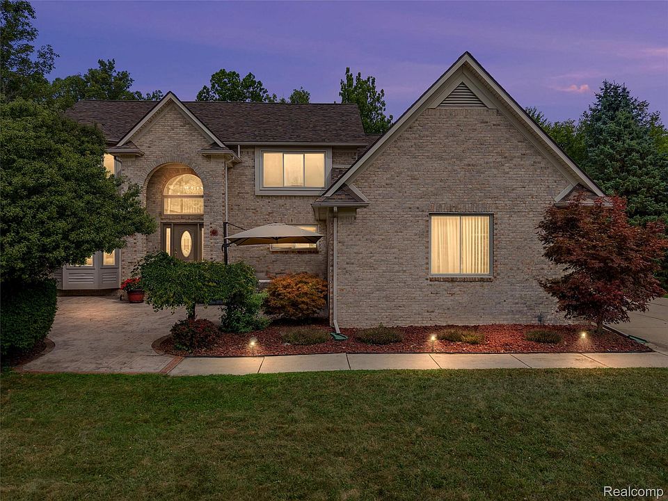 1st image of 37570 Dale Dr