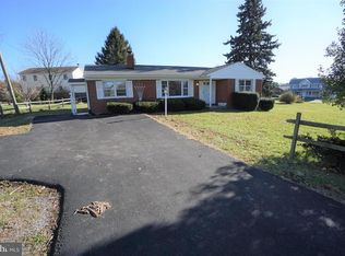 11 N Berlin Pike, Lovettsville, VA 20180