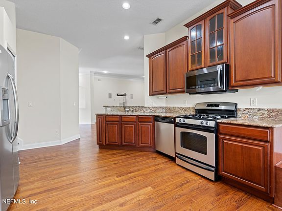2nd image of 5930 Green Pond Dr