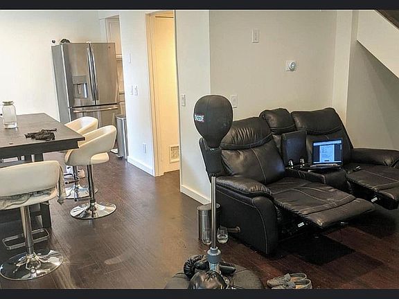 3rd image of 13974 Francisquito Ave Unit 1