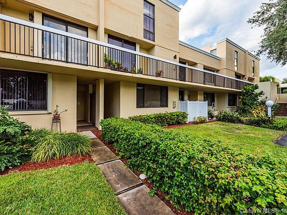 4th image of 2961 SW 87th Ave APT 311