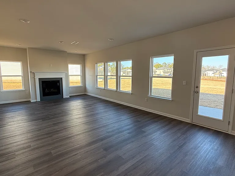 1699 High Falls Ln — Photo 24