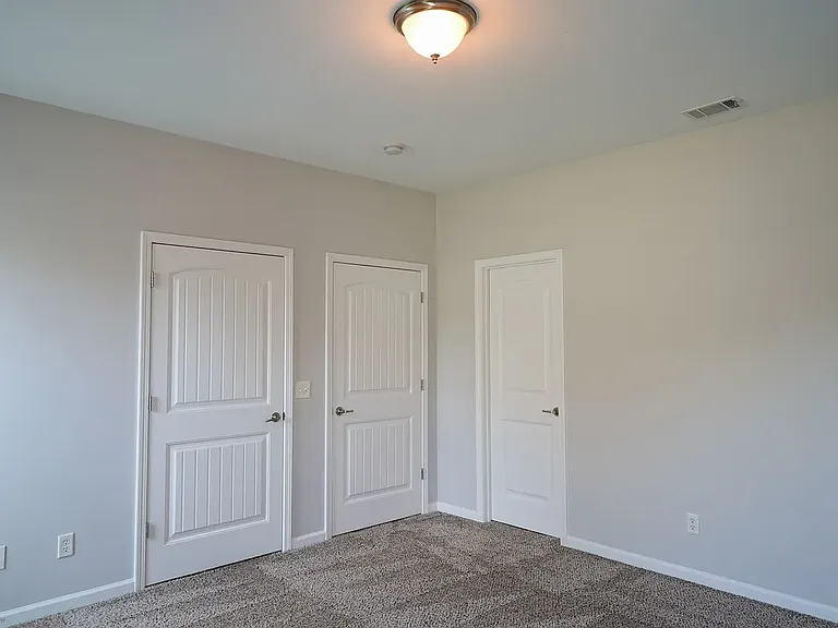8 Woods Way — Photo 17
