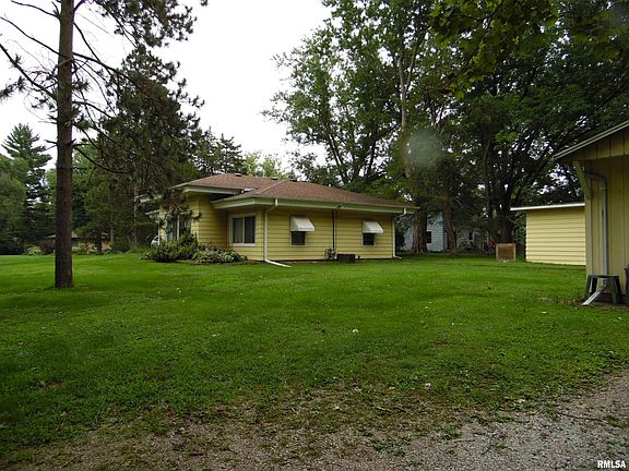 3rd image of 2805 S Hilton Ln
