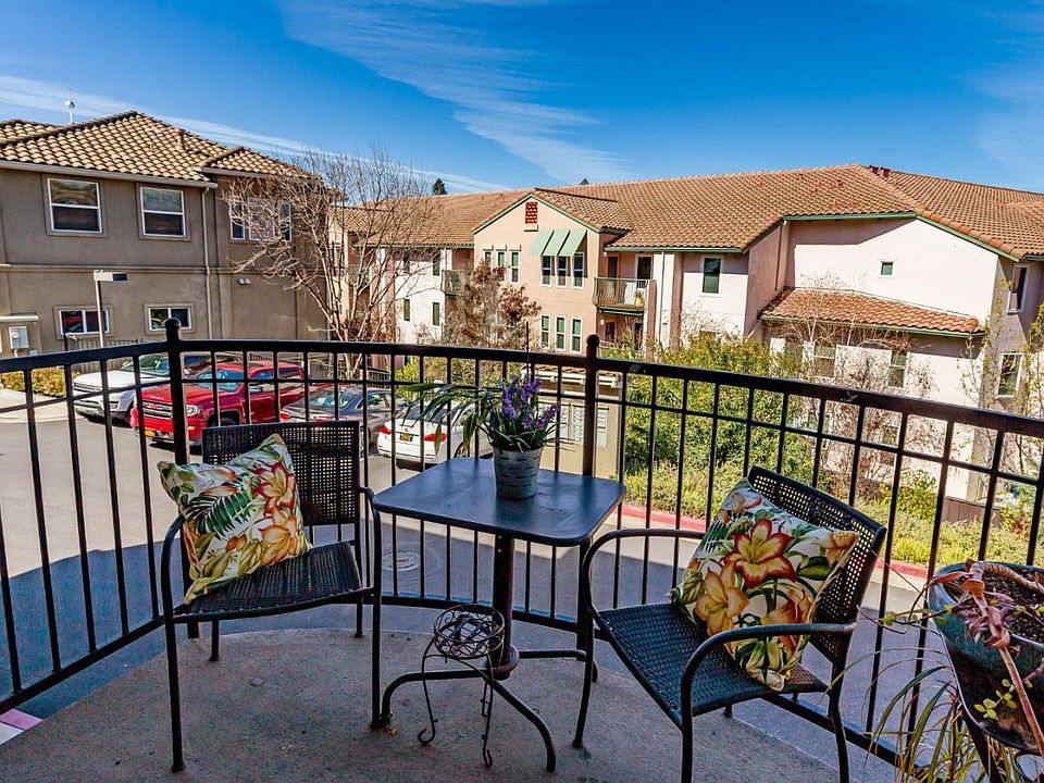 1st image of 2618 Villa Cortona Way
