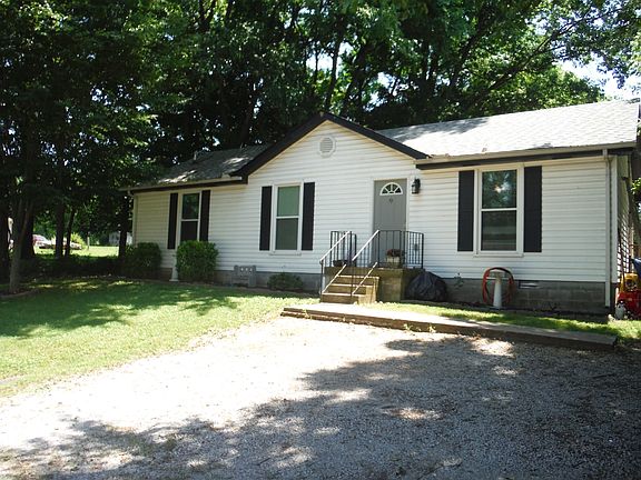 2nd image of 3609 Quail Dr