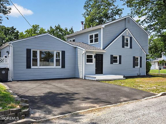 2nd image of 350 18th Avenue