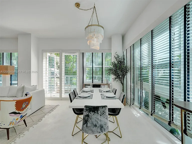6103 Aqua Ave #107 — Photo 2