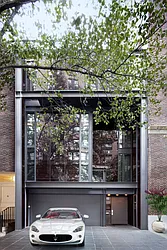 101 East 63rd Street in Lenox Hill