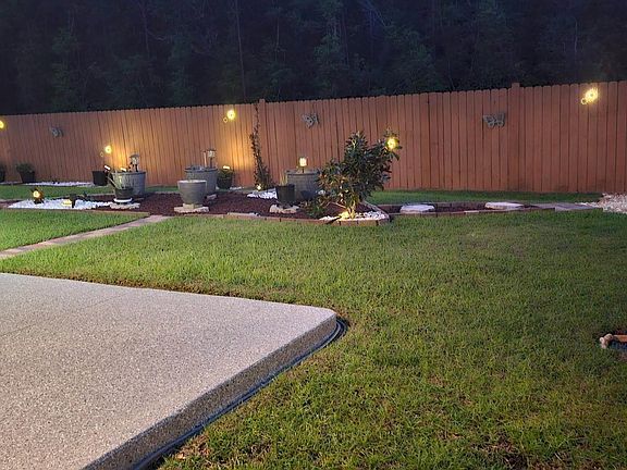 4th image of 5835 Anderson Ln