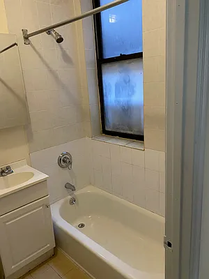 Rented by Crosstown Apartments NYC | media 13