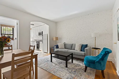 864 President St #1R Photo 1