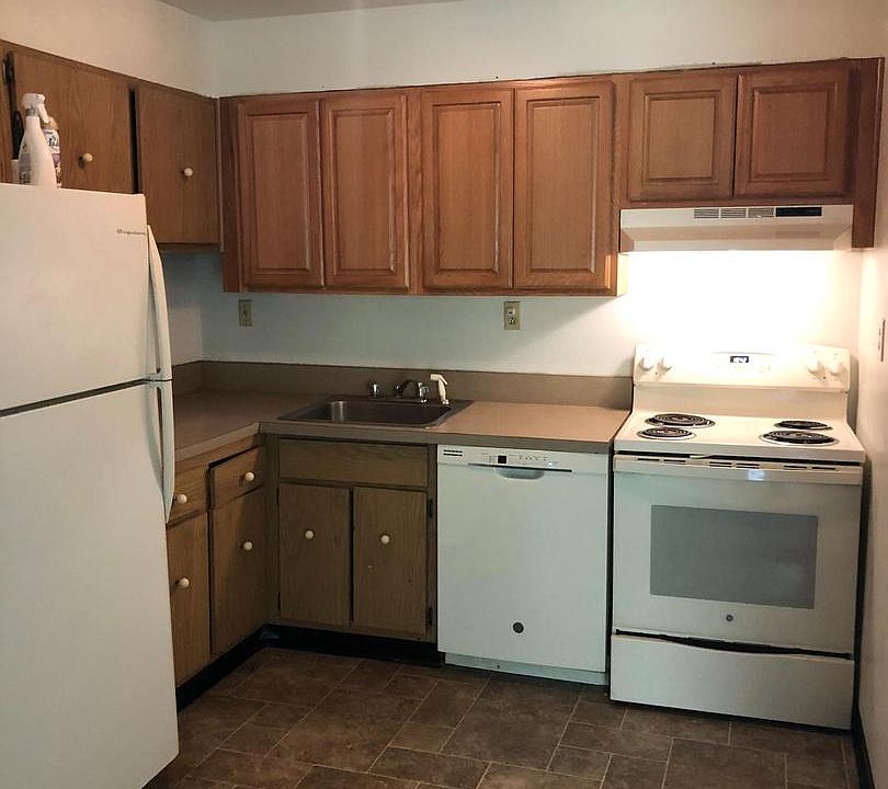 2nd image of 1024 Adams Ave APT 1D