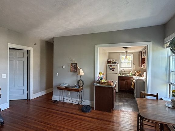 5th image of 1340 East Ave #3A
