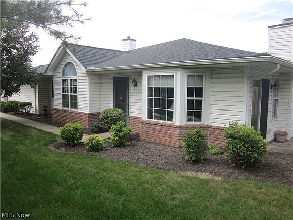2nd image of 18529 Woodhaven Dr