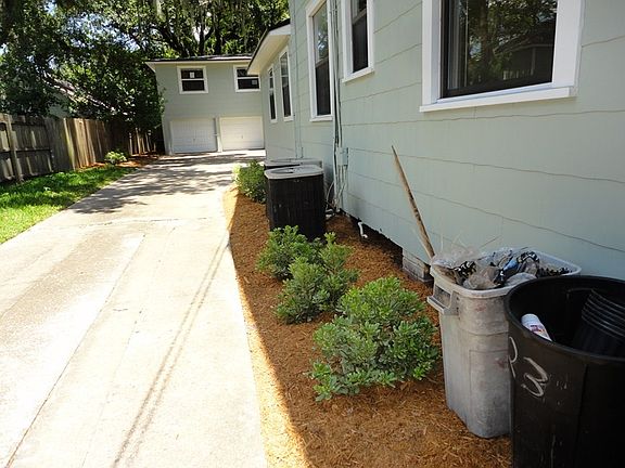 2nd image of 1521 Flagler Ave
