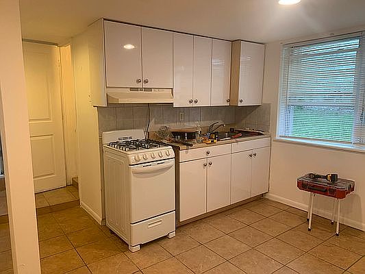 4th image of 33-68 11th St #1BB