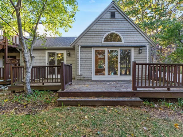 24 Ryans Way UNIT 6, Mashpee, MA 02649