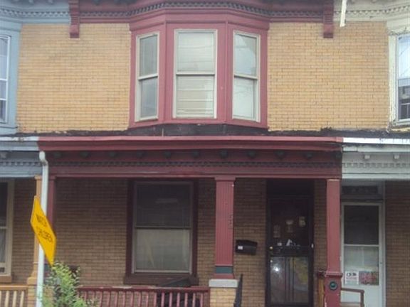 2nd image of 52 N 17th St