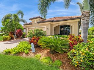 10057 Cozy Grove Dr, Venice, FL 34293