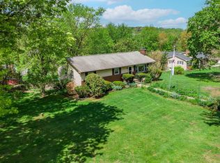 28 Fox Hollow Rd, New Fairfield, CT 06812