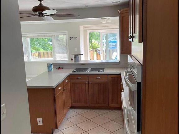 5th image of 5557 Park Dr