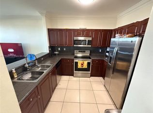 14907 SW 8th Ter, Miami, FL 33194