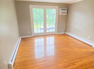 174 Tyngsboro Rd, North Chelmsford, MA 01863