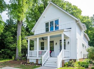 735 Emma Claire Ln, Davidson, NC 28036