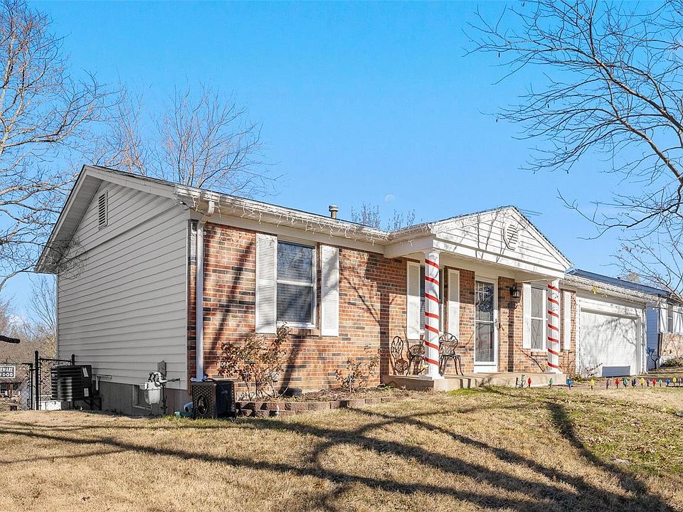 1237 Trails Dr, Fenton, MO 63026 Zillow