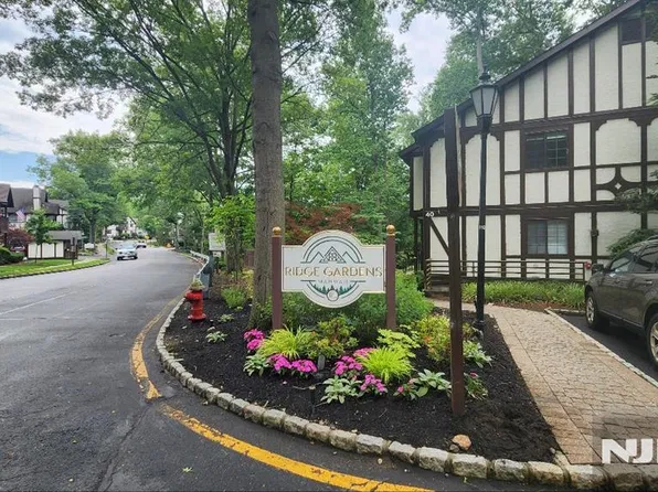 3112 Stowe Lane, Mahwah, NJ 07430