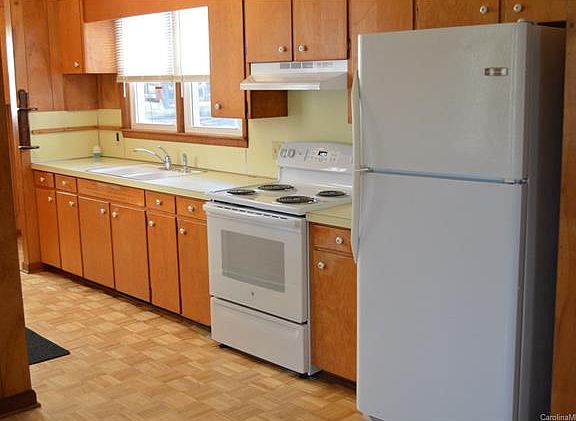 4th image of 347 Wilson St