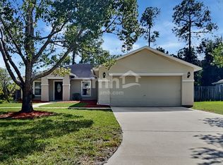 86718 Cartesian Pointe Dr, Yulee, FL 32097