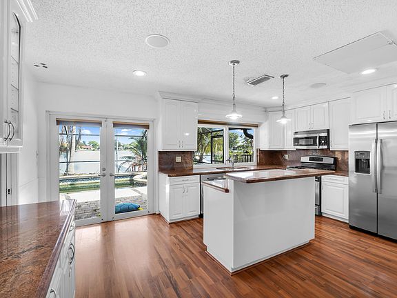 5th image of 3570 NW 120th Way