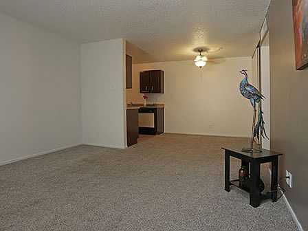 5th image of 1642 Lomaland Dr #2127