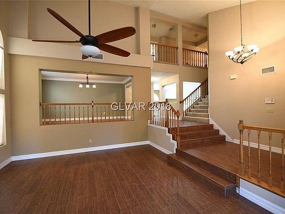 3rd image of 8217 Tivoli Cove Dr
