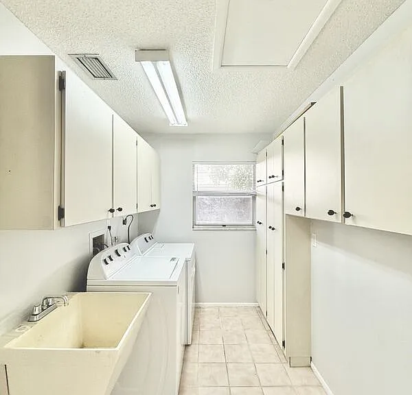 3777 Gatewood Dr — Photo 45