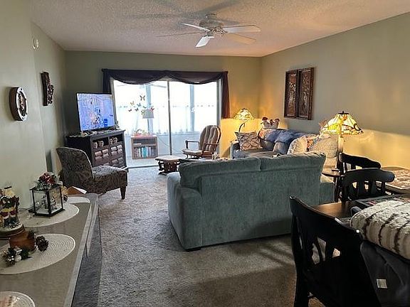 4th image of 7600 NW 5th Place #207