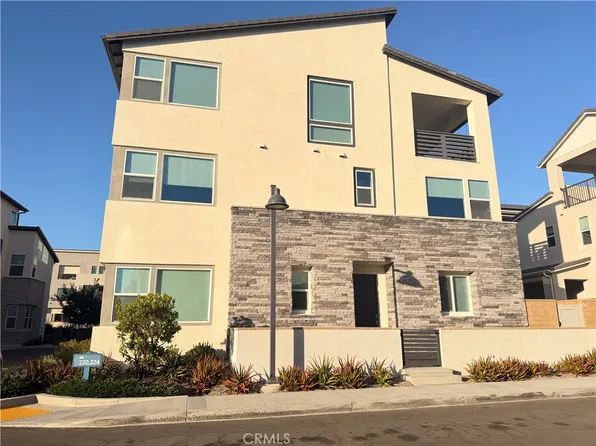 228 Lexford, Irvine, CA 92618