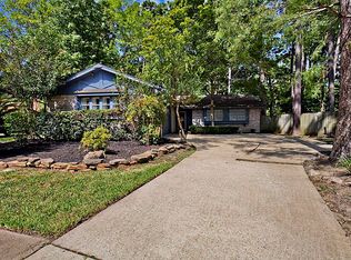 12006 Willow Branch Ct, Houston, TX 77070