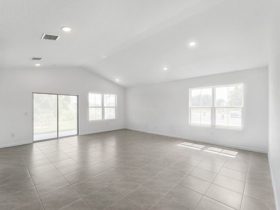 Great Room Dining Area